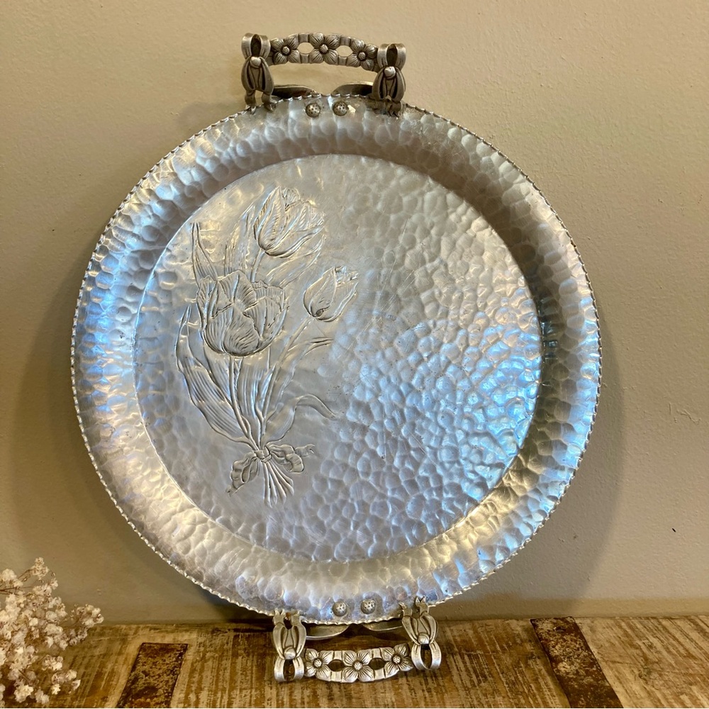 Vintage Rodney Kent Hammered Aluminum Round 14" Serving Tray # 409 - Picture 2 of 15